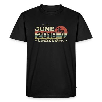 millésime de juin 5e anniversaire né 2019 vibe - T-shirt Premium bio Homme - noir - Devant - Nico (187cm)