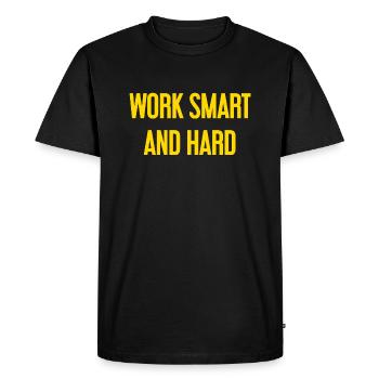 Travailler intelligemment et dur – La devise du succès pour ceux qui agissent - T-shirt Premium bio Homme - noir - Devant - Nico (187cm)