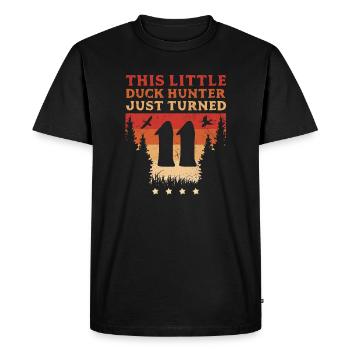 Hunter This Little Duck Hunter Just Turned 11 Duck - Men's Premium Organic T-Shirt - black - Front - Nico (187cm)