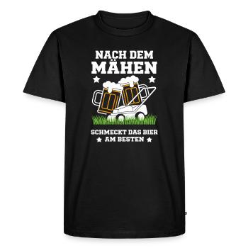 After mowing, the beer tastes best Spruch - Men's Premium Organic T-Shirt - black - Front - Nico (187cm)