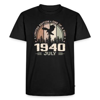 Incomparable since July 1940, 84th Anniversary - Men's Premium Organic T-Shirt - black - Front - Nico (187cm)