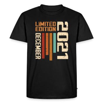 Décembre 2021 - 2021 Décembre - T-shirt Premium bio Homme - noir - Devant - Nico (187cm)