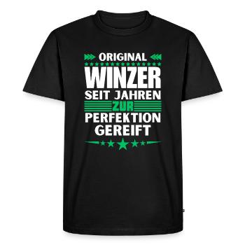 Winemakers matured to perfection - Men's Premium Organic T-Shirt - black - Front - Nico (187cm)