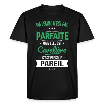 Ma femme pas parfaite mais elle est cavalière - T-shirt Premium bio Homme - noir - Devant - Nico (187cm)