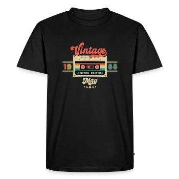 Cassette musicale vintage mai 1988 - Édition limitée - T-shirt Premium bio Homme - noir - Devant - Nico (187cm)