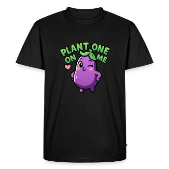 Kawaii Chibi Eggplant Pun – Plant One On Me Funny - Men's Premium Organic T-Shirt - black - Front - Nico (187cm)