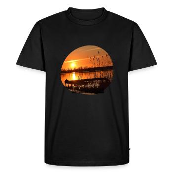 Sunset - Men's Premium Organic T-Shirt - black - Front - Nico (187cm)