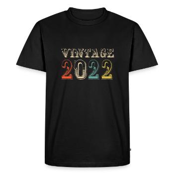 Vintage 2022 - 2 nd birthday - 2 years - Men's Premium Organic T-Shirt - black - Front - Nico (187cm)