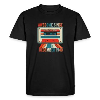 December 1940 - Awesome since December 1940 - Men's Premium Organic T-Shirt - black - Front - Nico (187cm)