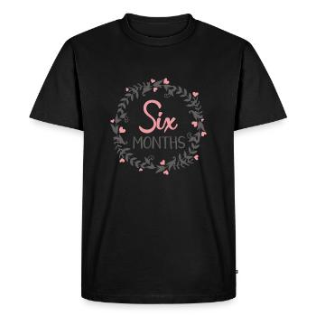 SIX MONTHS MILESTONES HEART - Men's Premium Organic T-Shirt - black - Front - Nico (187cm)