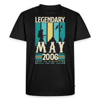 May 2006 Anniversary Gift, Vintage May 2006. - Men's Premium Organic T-Shirt - black - Front - Nico (187cm)