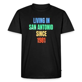 Retro Vintage Living In San Antonio Since 1981 - Men's Premium Organic T-Shirt - black - Front - Nico (187cm)