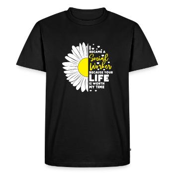 Je suis devenue travailleuse sociale parce que votre vie, c’est - T-shirt Premium bio Homme - noir - Devant - Nico (187cm)