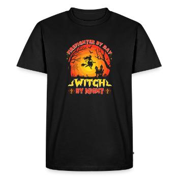 Pompier le jour, sorcière la nuit - T-shirt Premium bio Homme - noir - Devant - Nico (187cm)