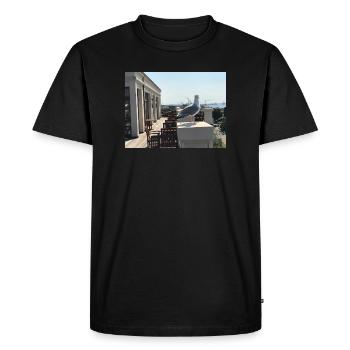 Seagull view at the harbour roof terrace - Men's Premium Organic T-Shirt - black - Front - Nico (187cm)