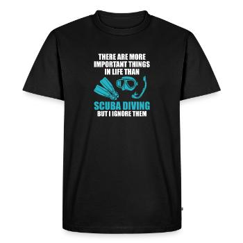 Scuba Diver Freediver Ocean Design - Men's Premium Organic T-Shirt - black - Front - Nico (187cm)