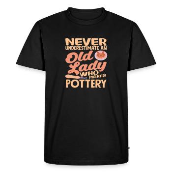 Ne sous-estimez jamais une vieille dame qui - T-shirt Premium bio Homme - noir - Devant - Nico (187cm)
