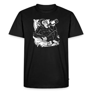 Le chimpanzé espiègle boit une bière - T-shirt Premium bio Homme - noir - Devant - Nico (187cm)