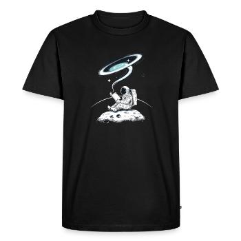 Reading astronaut in space on the moon with - Men's Premium Organic T-Shirt - black - Front - Nico (187cm)