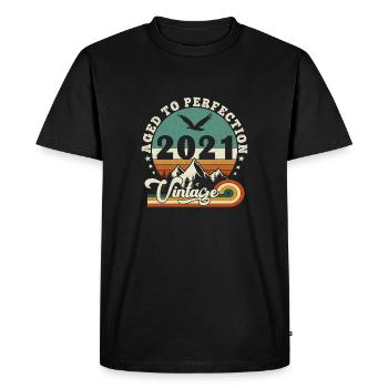 Aged to perfection 2021 Retro -Edition 2025. - Men's Premium Organic T-Shirt - black - Front - Nico (187cm)
