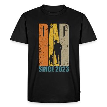 DAD SINCE 2023 - Men's Premium Organic T-Shirt - black - Front - Nico (187cm)