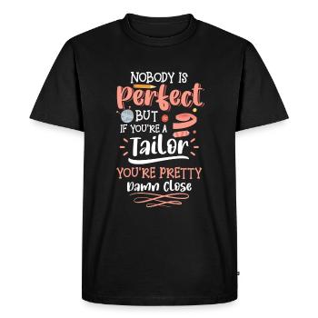 Sewing Thread Closer Bespoke Tailor - Men's Premium Organic T-Shirt - black - Front - Nico (187cm)