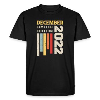 December 2022 - December 2022 Birthday Gift - Men's Premium Organic T-Shirt - black - Front - Nico (187cm)