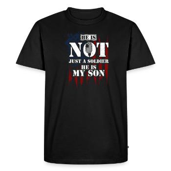 Il n’est pas seulement un soldat, il est m... - T-shirt Premium bio Homme - noir - Devant - Nico (187cm)