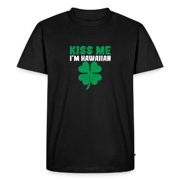 Kiss Me I'm Hawaiian Irish St Patrick's Day Drink - Men's Premium Organic T-Shirt - black - Front - Nico (187cm)