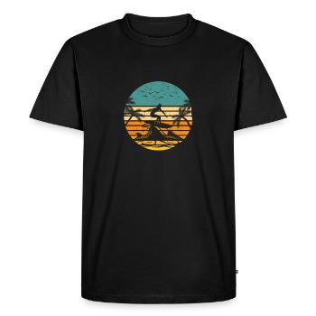 Vintage Surfer Retro Surfing Beach Lovers Surf - Men's Premium Organic T-Shirt - black - Front - Nico (187cm)