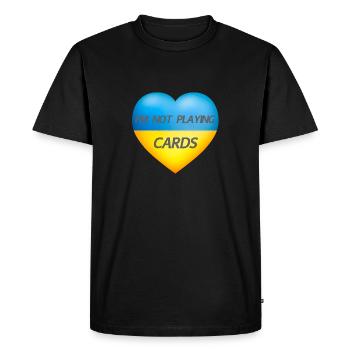 JE NE JOUE PAS AUX CARTES – CŒUR D’UKRAINE - T-shirt Premium bio Homme - noir - Devant - Nico (187cm)