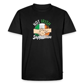 Pas irlandais mais un voyageur de pays favorable Irlande - T-shirt Premium bio Homme - noir - Devant - Nico (187cm)
