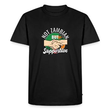 Pas zambien mais un voyageur de campagne solidaire - T-shirt Premium bio Homme - noir - Devant - Nico (187cm)