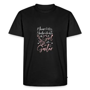 Ne sous-estimez jamais une fille avec une guitare - T-shirt Premium bio Homme - noir - Devant - Nico (187cm)
