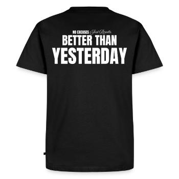 DIVISION ALPHA - Mieux qu’hier - Vêtements de sport - T-shirt Premium bio Homme - noir - Dos - Nico (187cm)