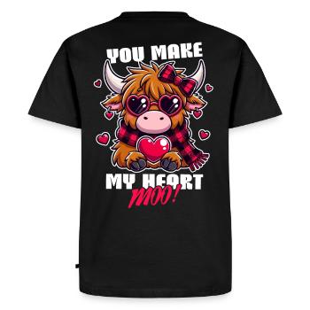 Highland Cow Valentine's Day Design - My Heart Moo - Men's Premium Organic T-Shirt - black - Back - Nico (187cm)
