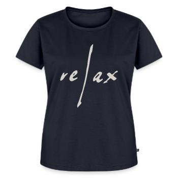 relax - Frauen Premium Bio T-Shirt - Navy - Vorne - Selfina (174cm)