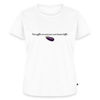 Une gifle ne vaut pas une bonne bifle - T-shirt Premium bio Femme - blanc - Devant - AI Model Female 172 dark (172cm)