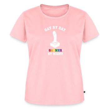 GAY BY DAY - Frauen Premium Bio T-Shirt - Rosa - Vorne - AI Model Female 172 dark (172cm)
