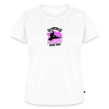 Ne laissez pas la queue de cheval vous tromper - taekwondo - T-shirt Premium bio Femme - blanc - Devant - AI Model Female 172 dark (172cm)