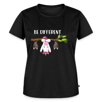 Be Different Einhorn mit Fledermäusen - Frauen Premium Bio T-Shirt - Schwarz - Vorne - Selfina (174cm)