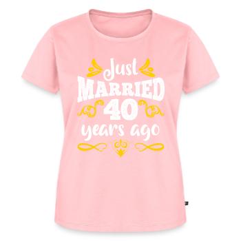 Juste marié 40 ans marié - T-shirt Premium bio Femme - rose - Devant - AI Model Female 172 dark (172cm)