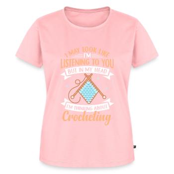 Conception drôle au Crochet - T-shirt Premium bio Femme - rose - Devant - AI Model Female 172 dark (172cm)