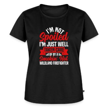 Lustiges Firefighter Partner Design - Frauen Premium Bio T-Shirt - Schwarz - Vorne - Selfina (174cm)