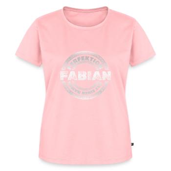 Perfektion Perfekt Fabian - Frauen Premium Bio T-Shirt - Rosa - Vorne - AI Model Female 172 dark (172cm)