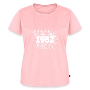 Jahreszahl 1982 - Frauen Premium Bio T-Shirt - Rosa - Vorne - AI Model Female 172 dark (172cm)