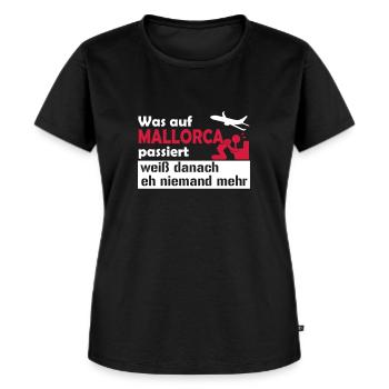 Was auf Mallorca passiert,weiß danach niemand mehr - Frauen Premium Bio T-Shirt - Schwarz - Vorne - Selfina (174cm)