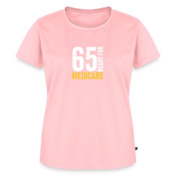 65 Ready for Medicare Age Senior Men - T-shirt Premium bio Femme - rose - Devant - AI Model Female 172 dark (172cm)