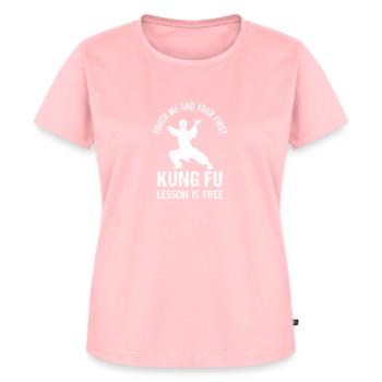 Kung Fu Shaolin Vintage Kampfkunst Sprüche - Frauen Premium Bio T-Shirt - Rosa - Vorne - AI Model Female 172 dark (172cm)
