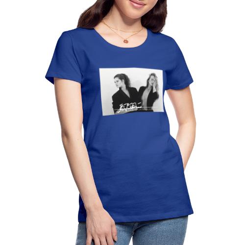 Poster - Saada Bonaire - posing@home blazer - Frauen Premium T-Shirt